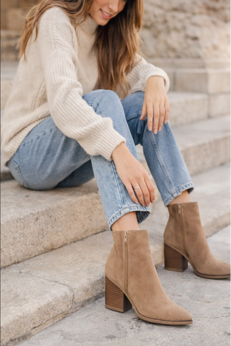 BOTAS DE ANTE COLOR TOPO